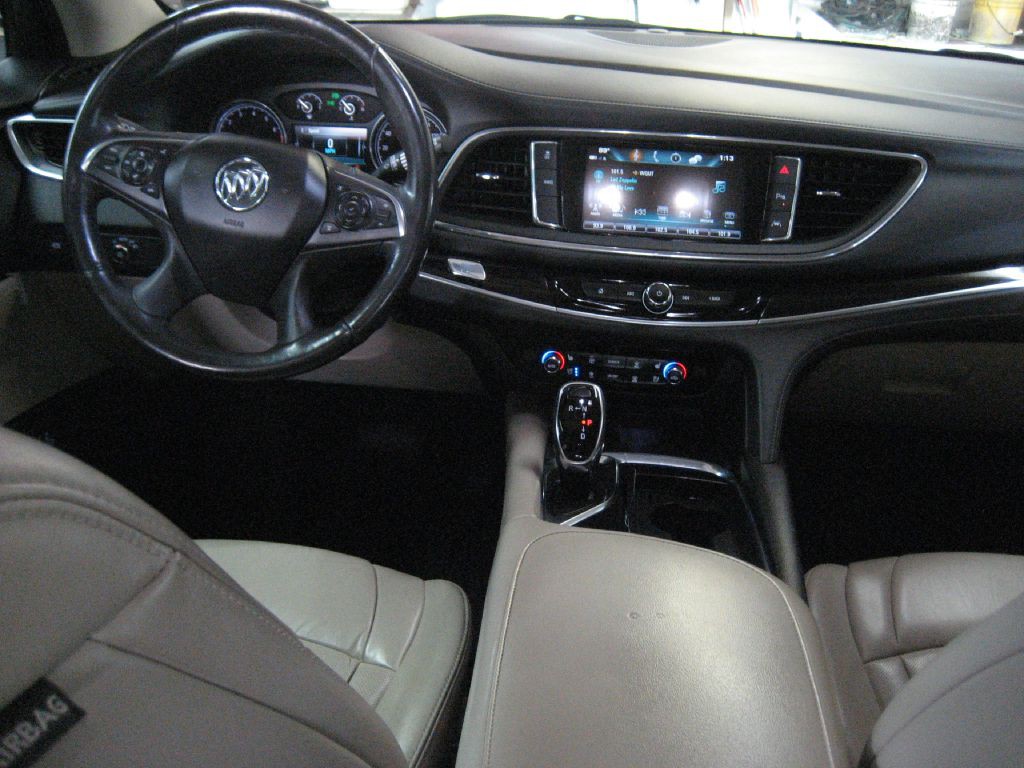 2019 Buick Enclave Image 9