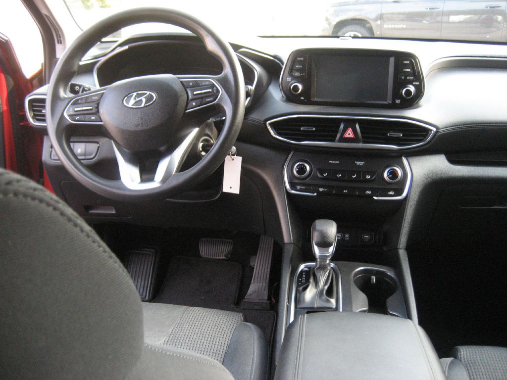 2020 Hyundai Santa Fe Image 9