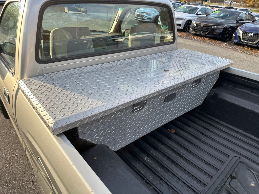 2002 Toyota Tacoma Image 33