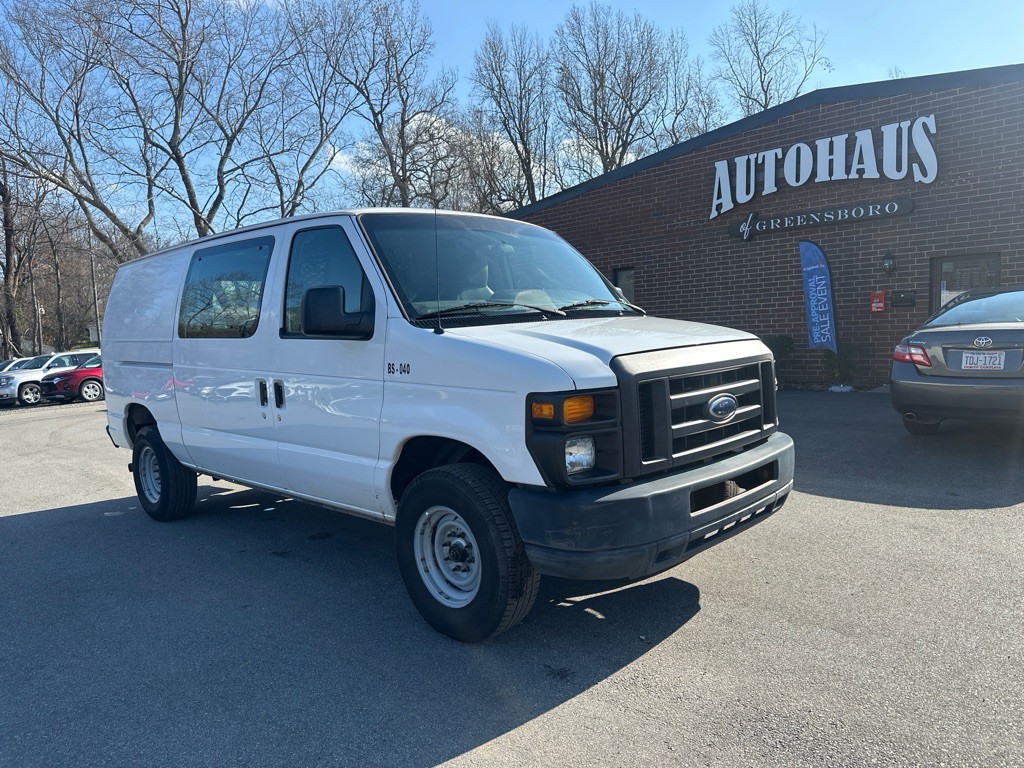 2011 Ford Econoline Image 9