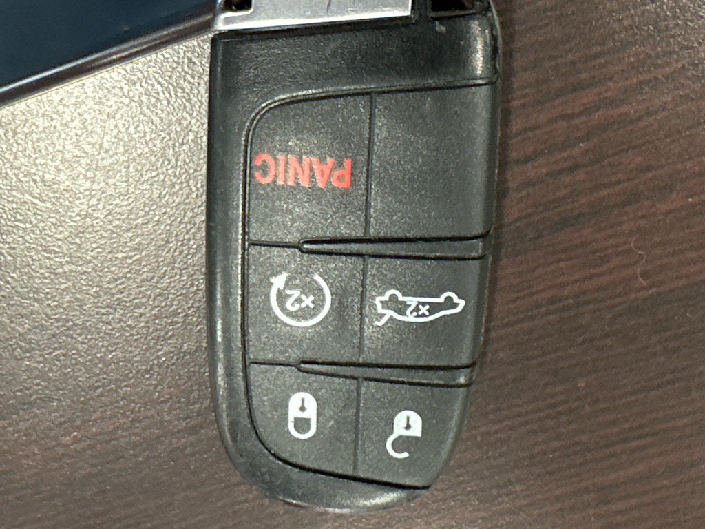 2022 Dodge Charger Image 40