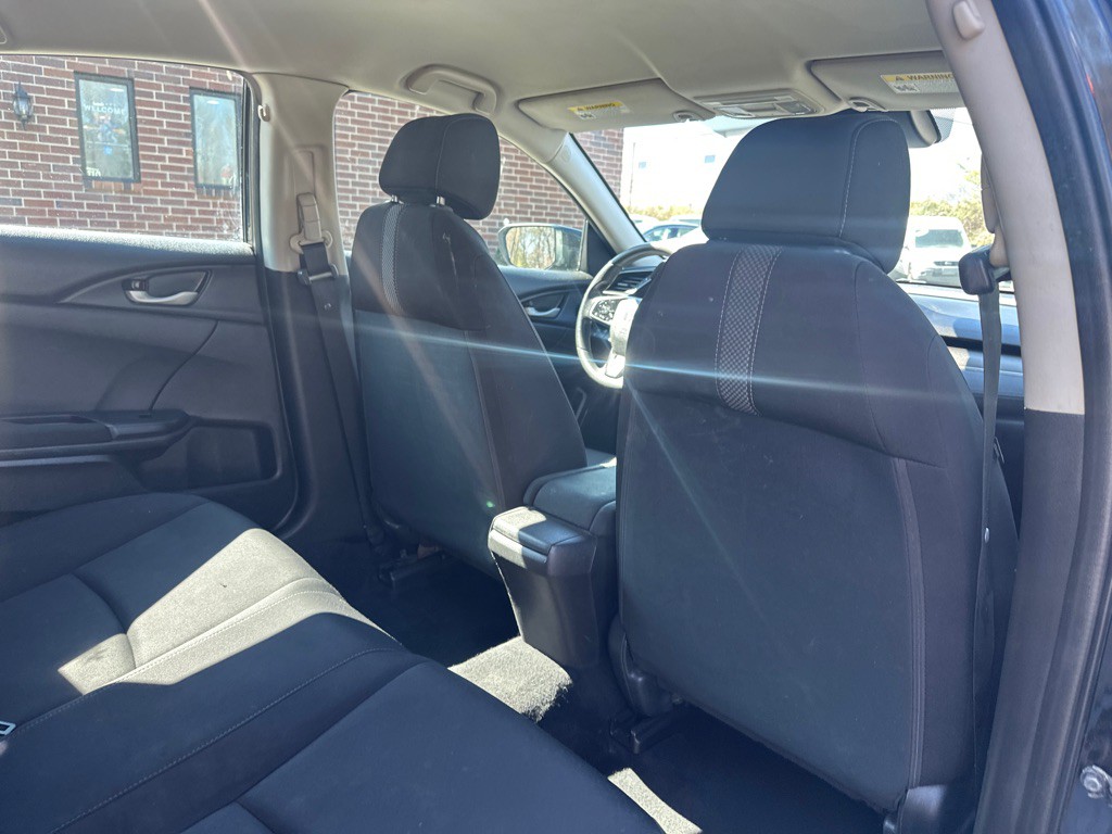 2019 Honda Civic Image 17