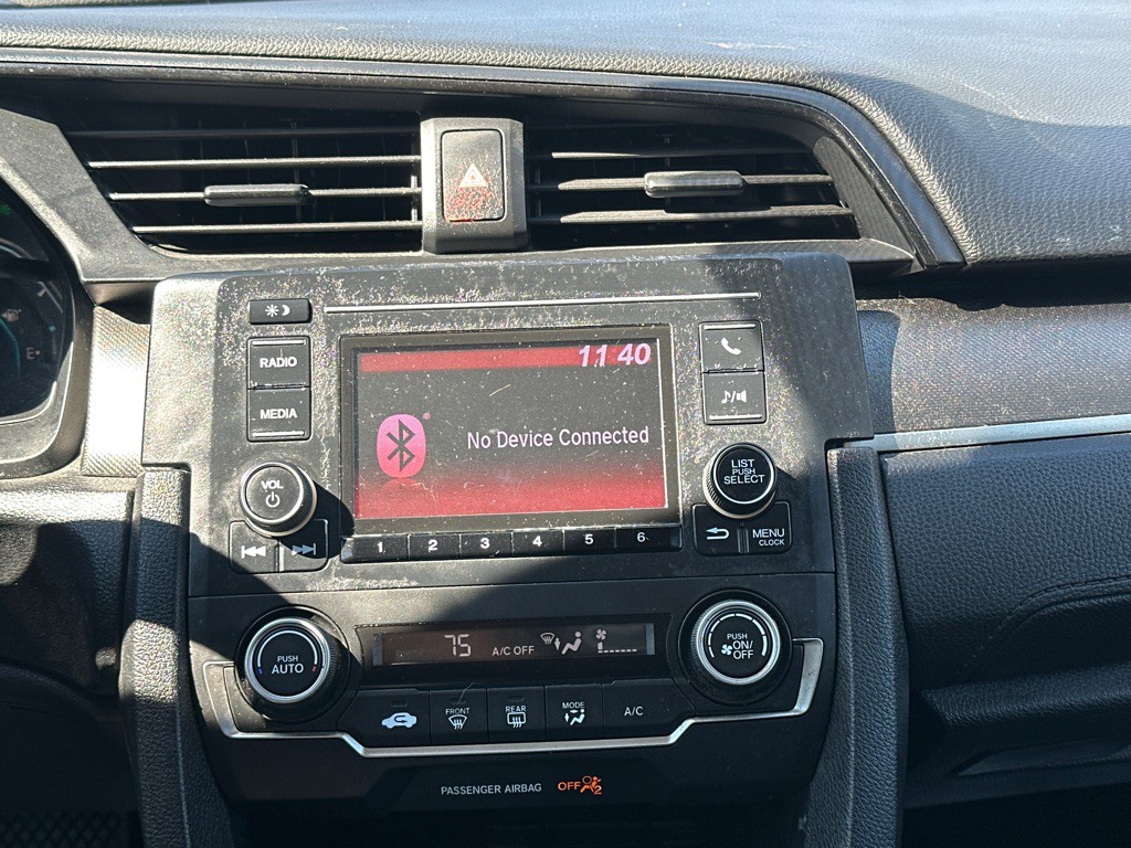 2019 Honda Civic Image 25