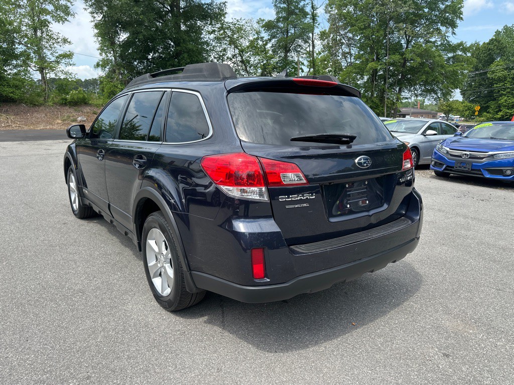 2014 Subaru Outback Image 4