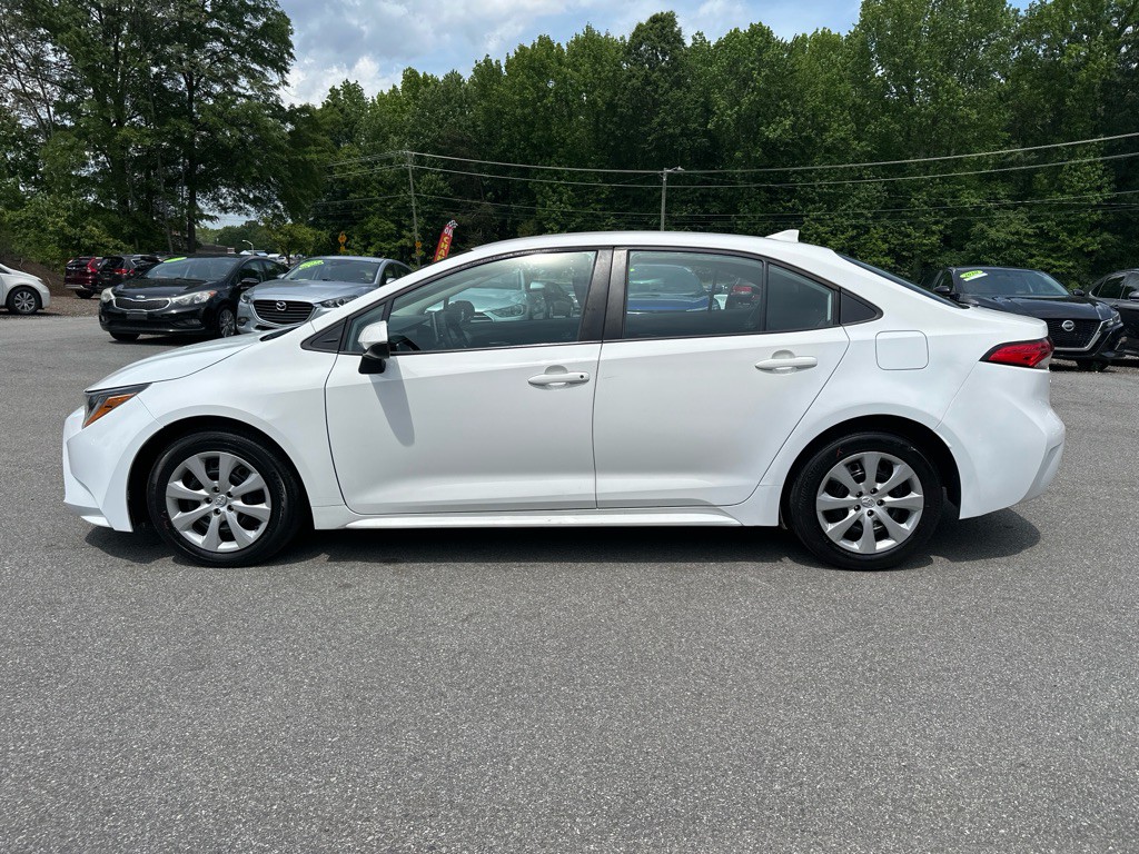2021 Toyota Corolla Image 3