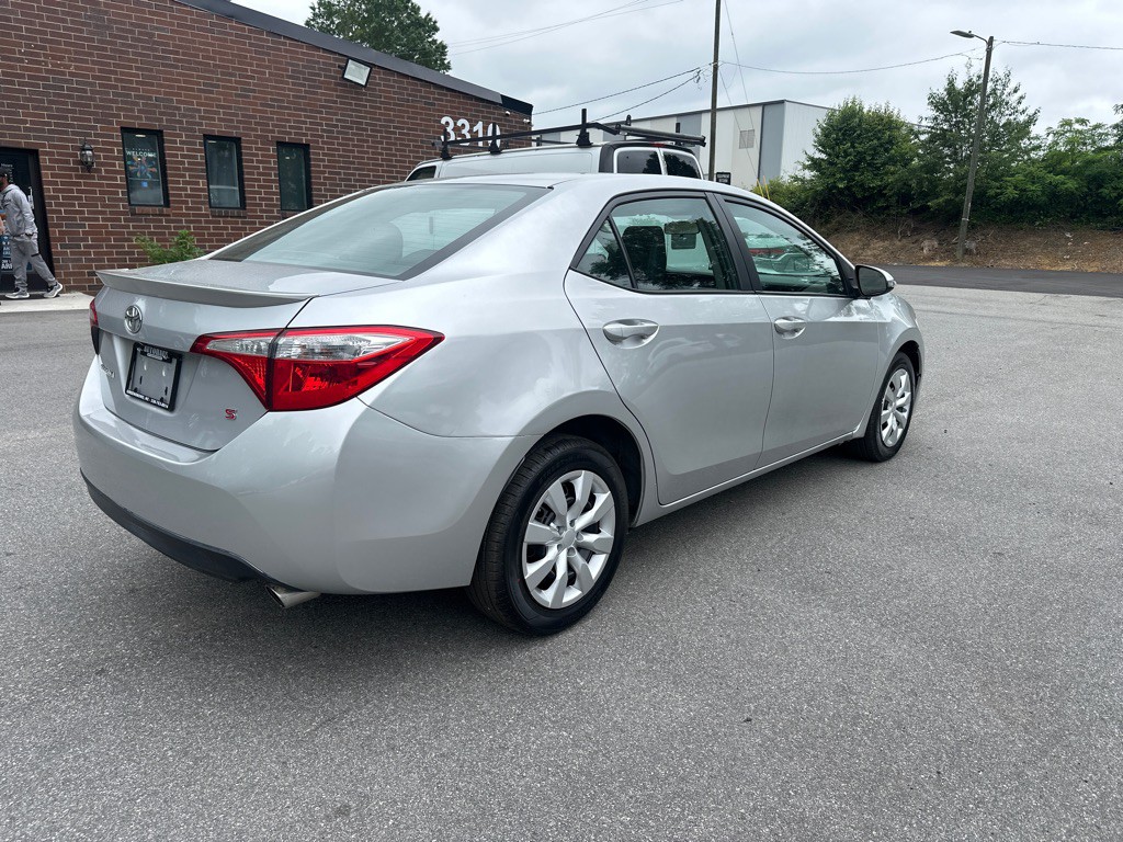 2016 Toyota Corolla Image 6