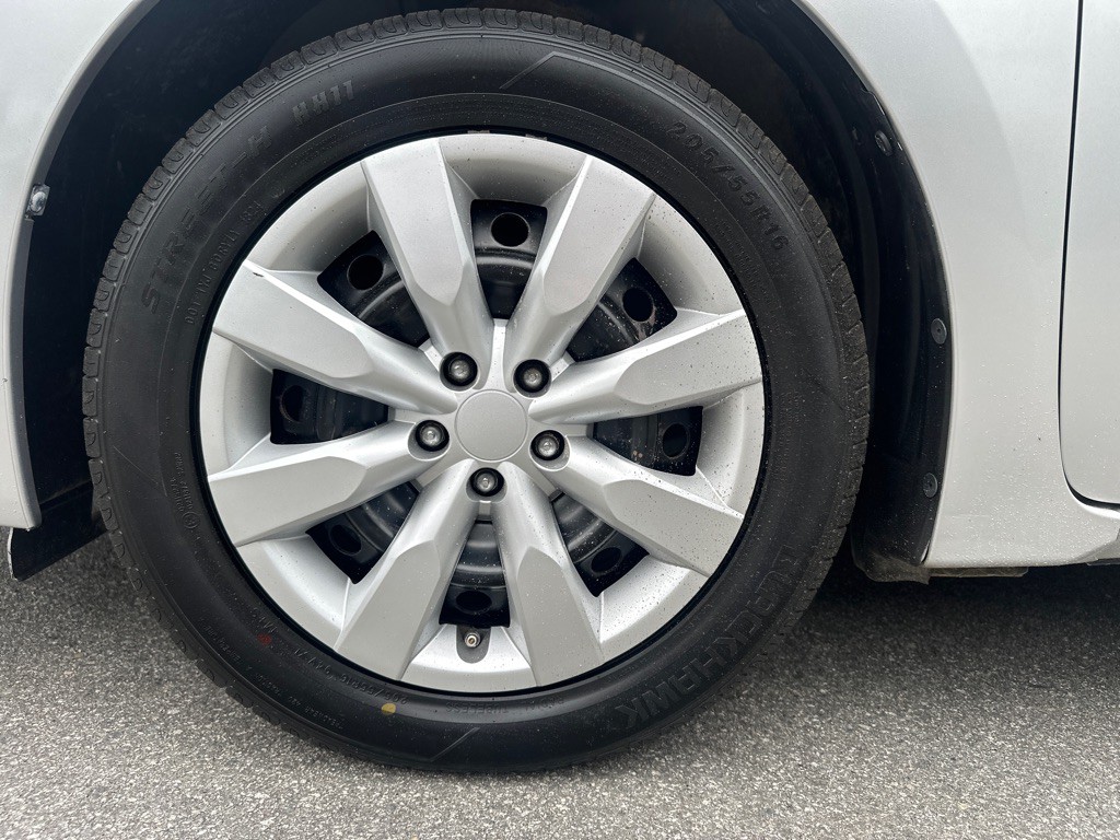 2016 Toyota Corolla Image 26