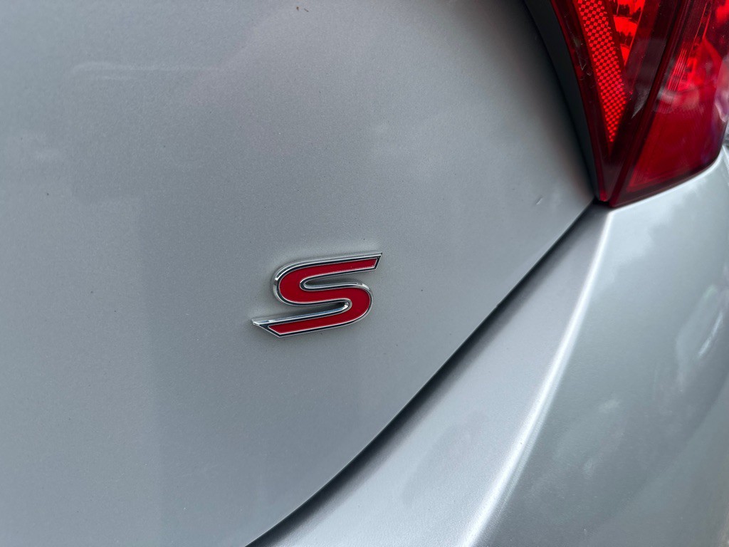 2016 Toyota Corolla Image 31