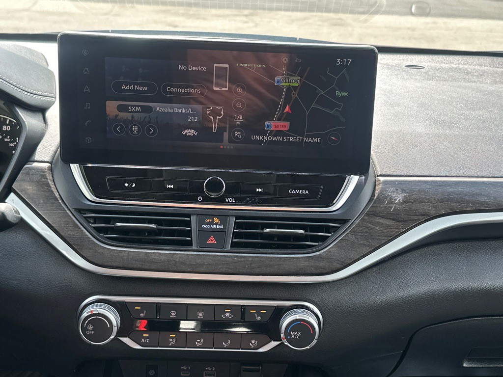 2023 Nissan Altima Image 26