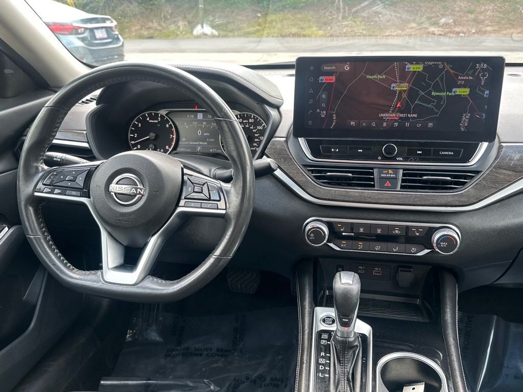 2023 Nissan Altima Image 30