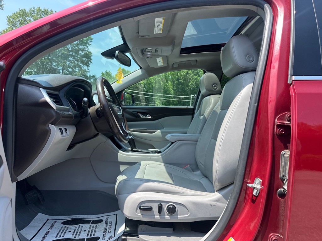 2019 GMC Acadia Image 9