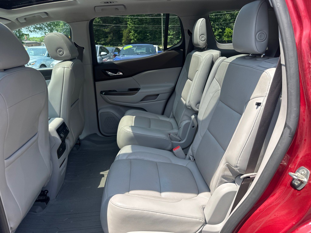 2019 GMC Acadia Image 13
