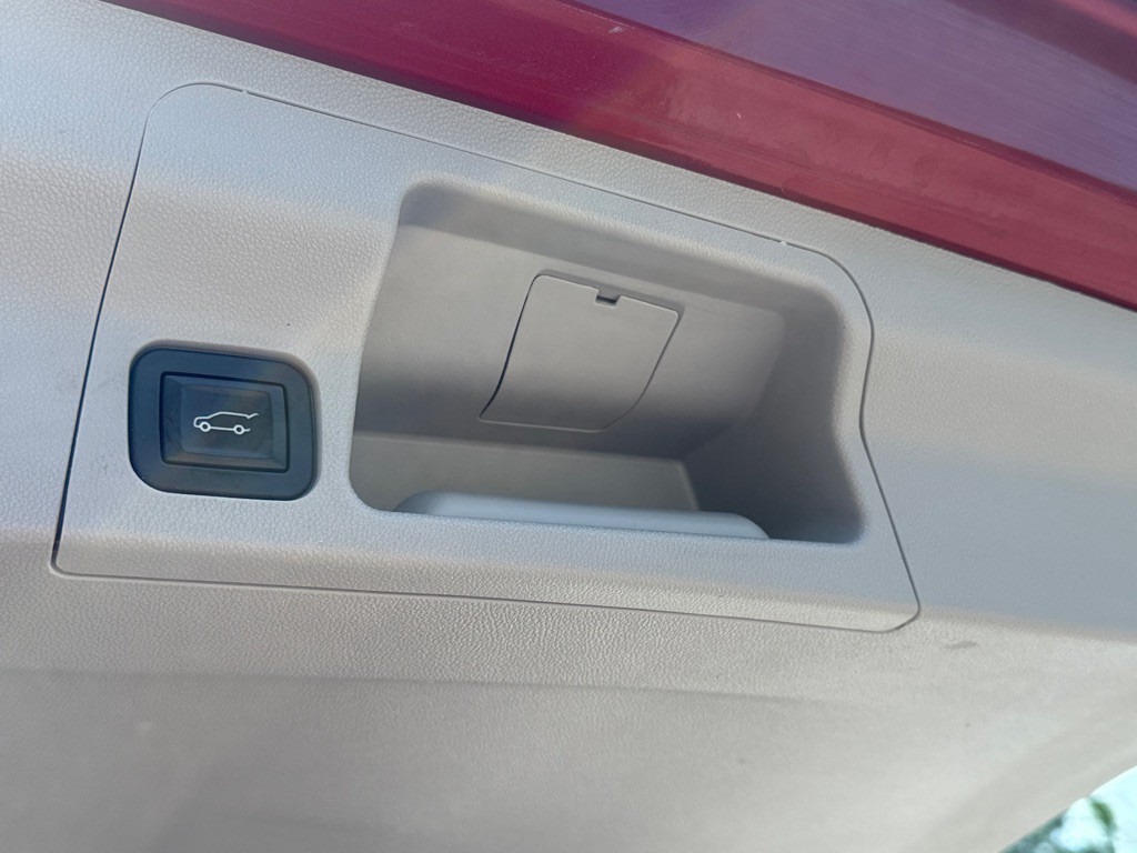 2019 GMC Acadia Image 19