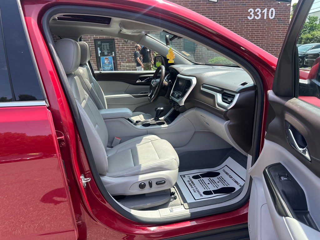 2019 GMC Acadia Image 24