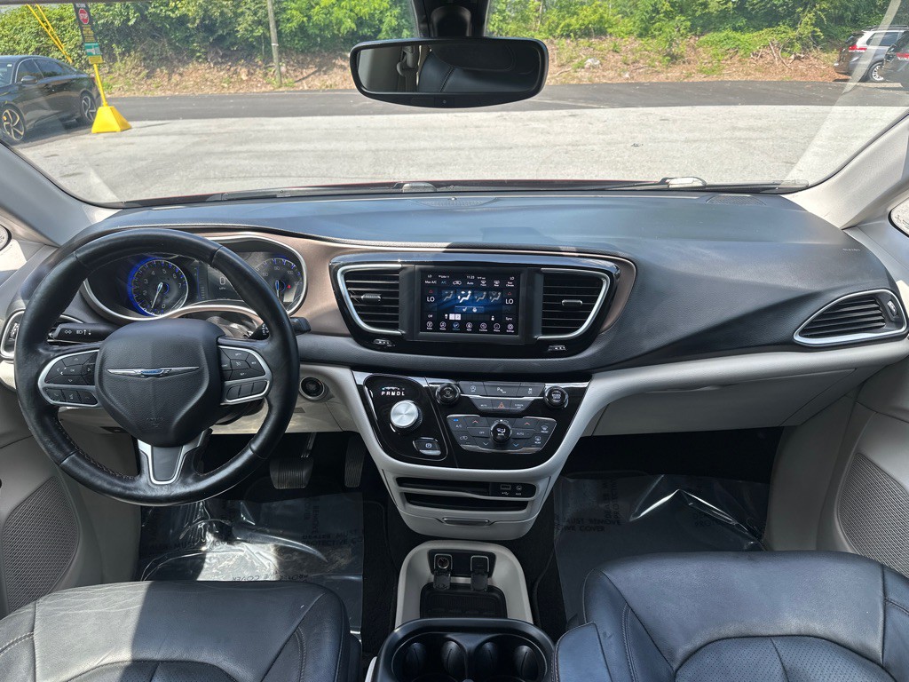 2019 Chrysler Pacifica Image 21