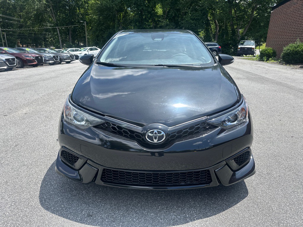 2017 Toyota Corolla Image 3