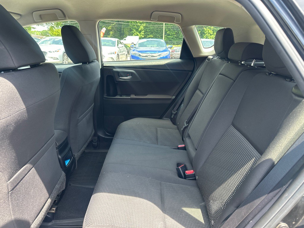 2017 Toyota Corolla Image 13