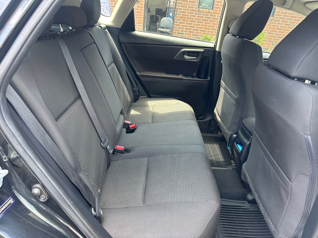 2017 Toyota Corolla Image 16