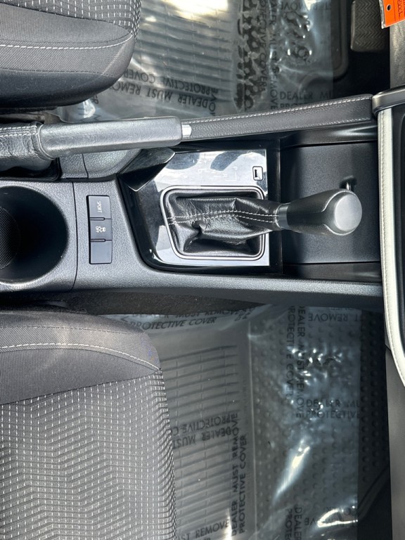 2017 Toyota Corolla Image 27