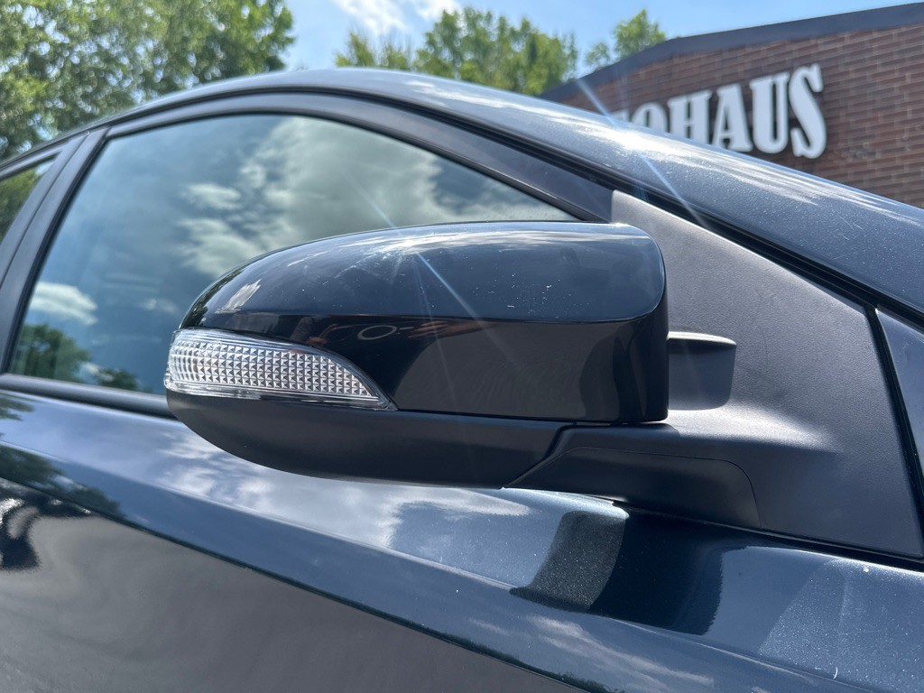 2017 Toyota Corolla Image 36