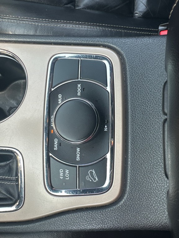 2017 Jeep Grand Cherokee Image 31