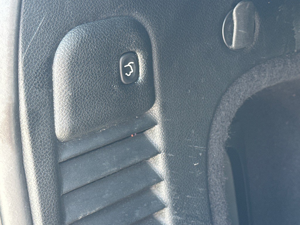 2017 Jeep Grand Cherokee Image 37