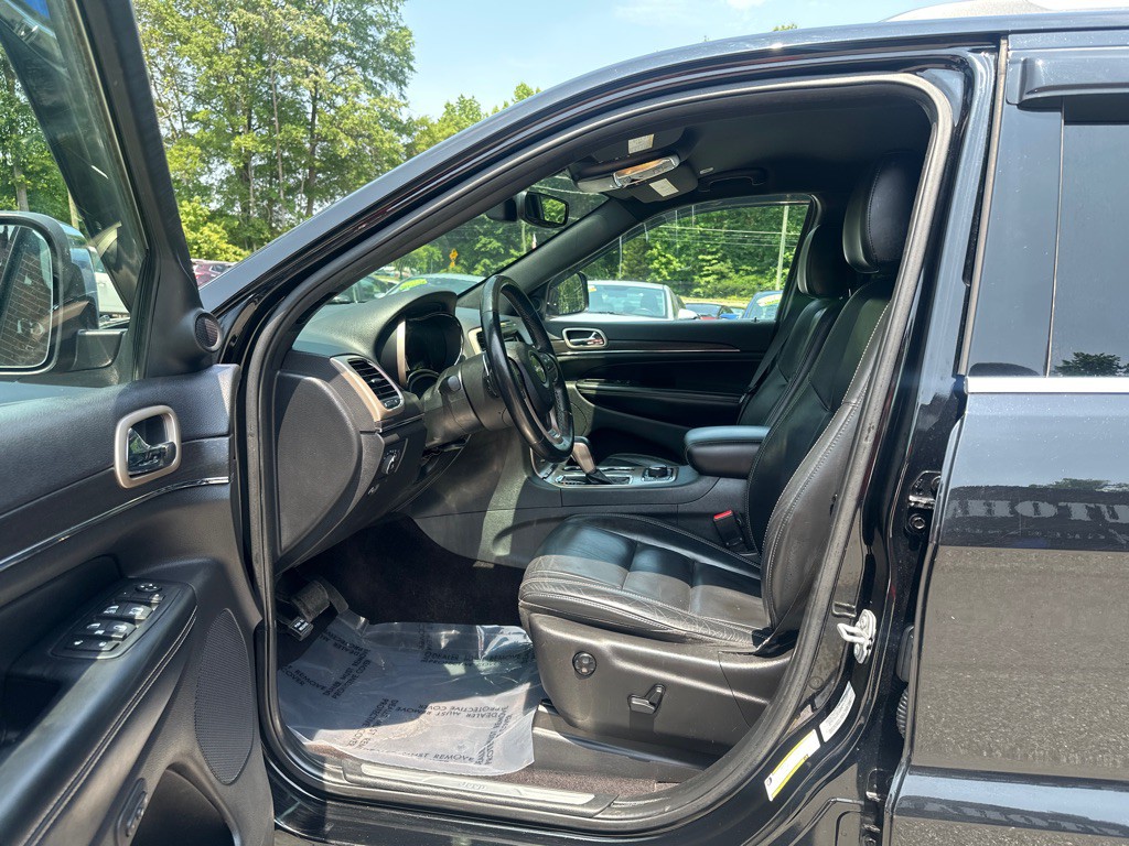 2017 Jeep Grand Cherokee Image 9