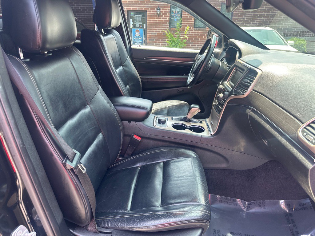 2017 Jeep Grand Cherokee Image 19