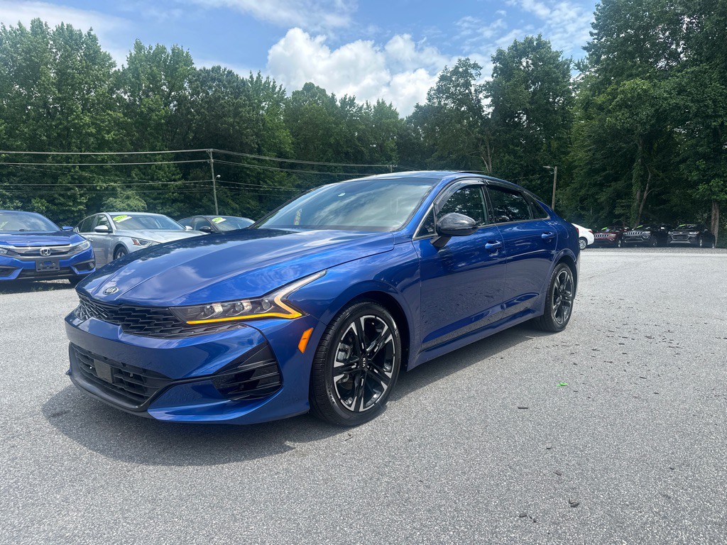 2021 Kia K5 Image 2