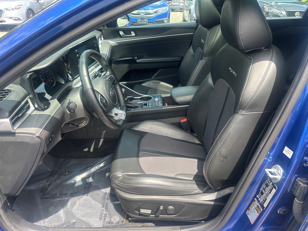 2021 Kia K5 Image 10