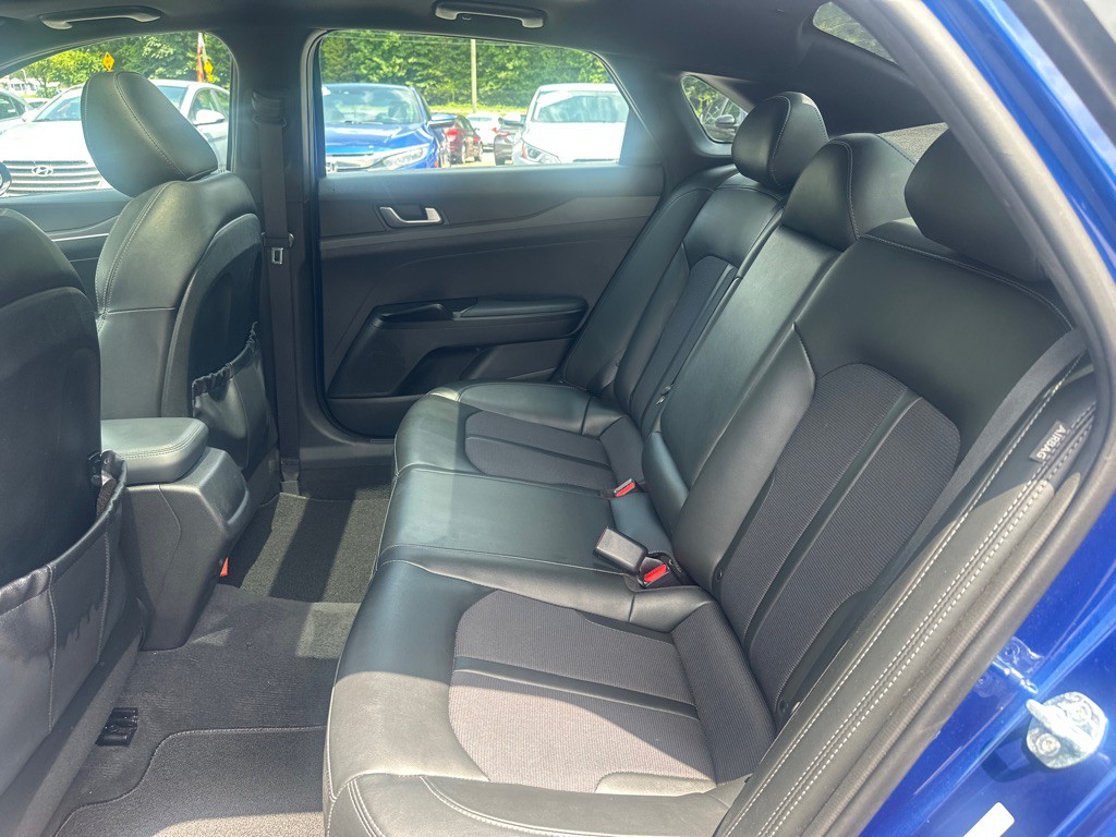 2021 Kia K5 Image 13
