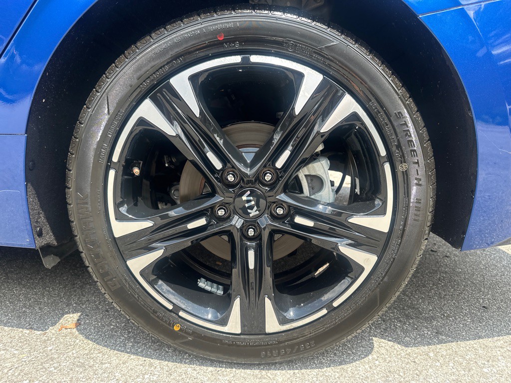 2021 Kia K5 Image 38