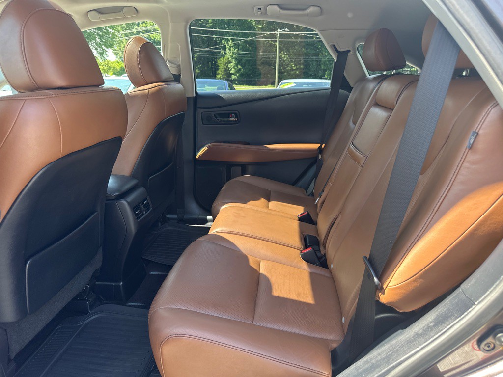 2015 Lexus RX Image 17