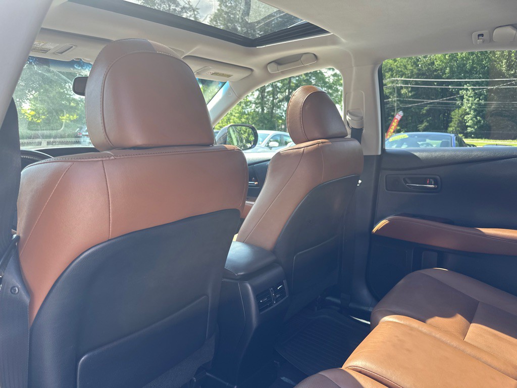 2015 Lexus RX Image 18