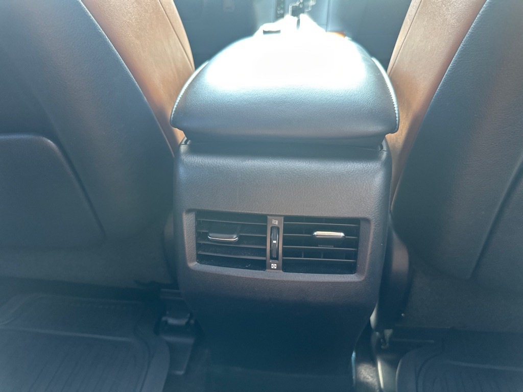 2015 Lexus RX Image 29