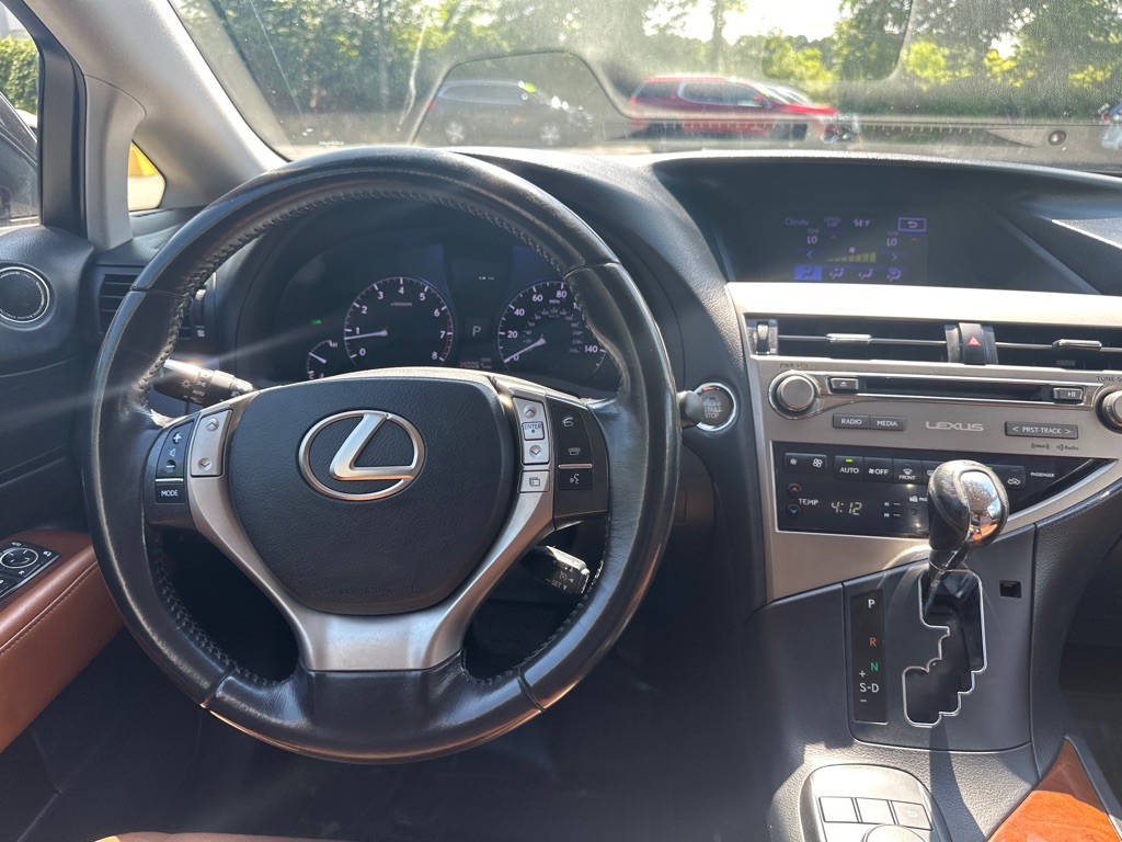 2015 Lexus RX Image 33