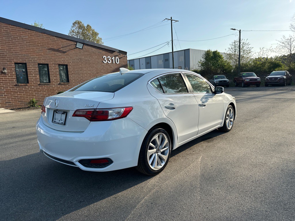 2017 Acura ILX Image 6