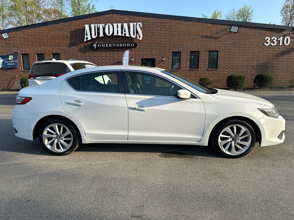 2017 Acura ILX Image 7
