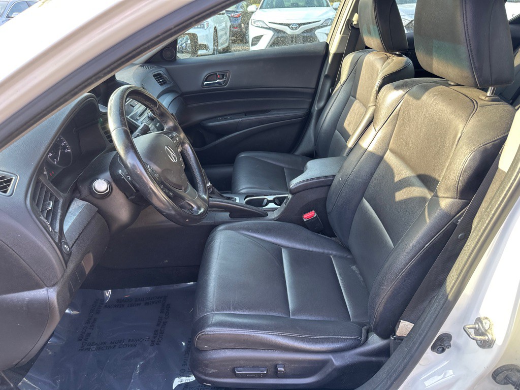 2017 Acura ILX Image 9