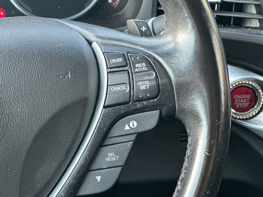 2017 Acura ILX Image 23