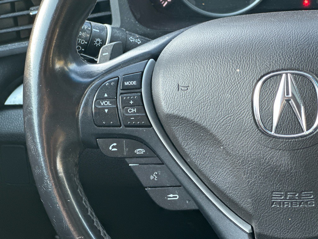 2017 Acura ILX Image 24