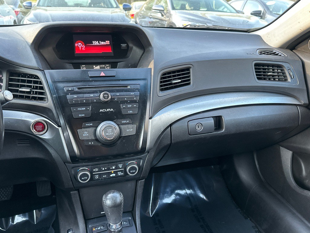 2017 Acura ILX Image 29