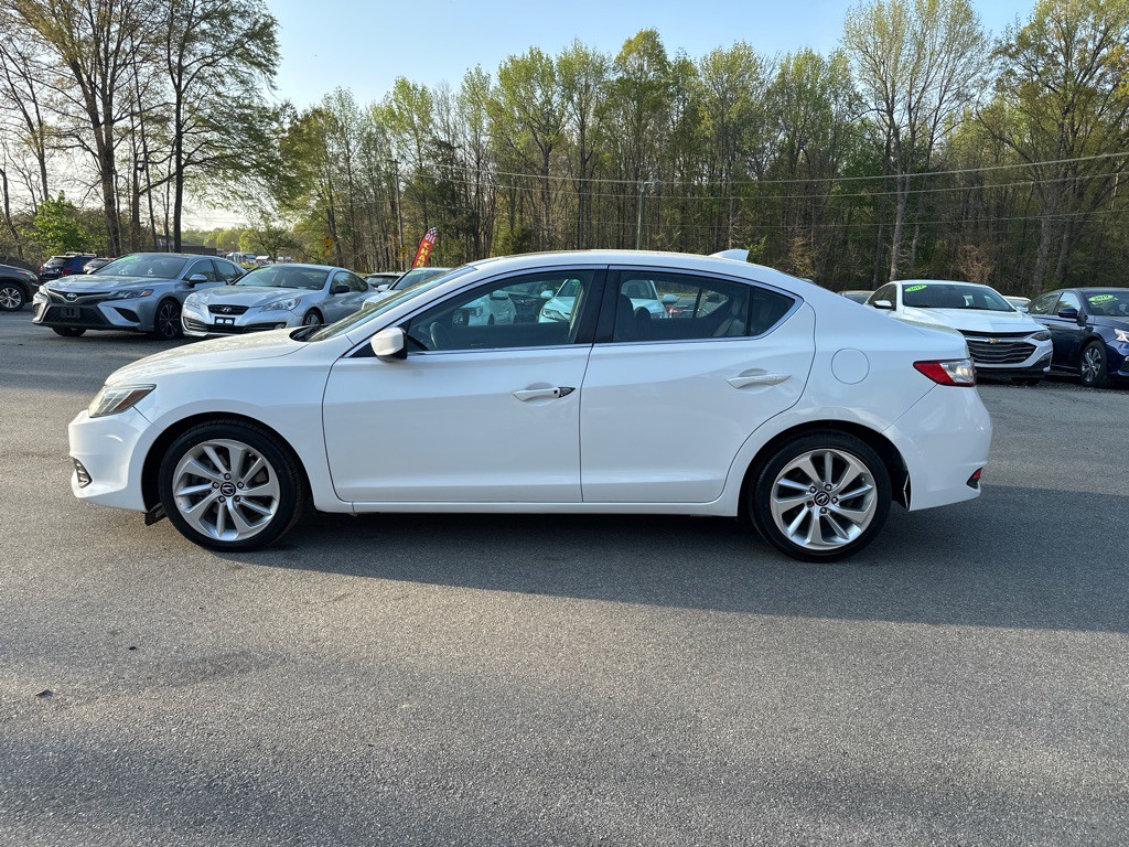 2017 Acura ILX Image 3