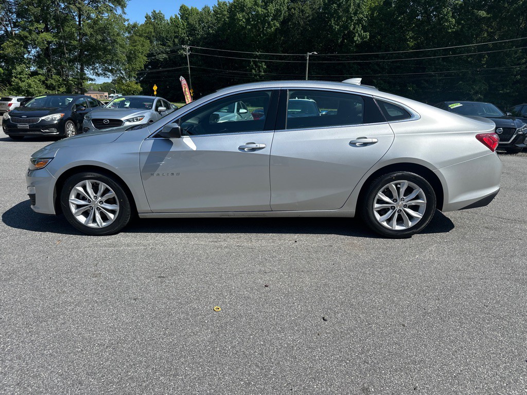 2021 Chevrolet Malibu Image 4