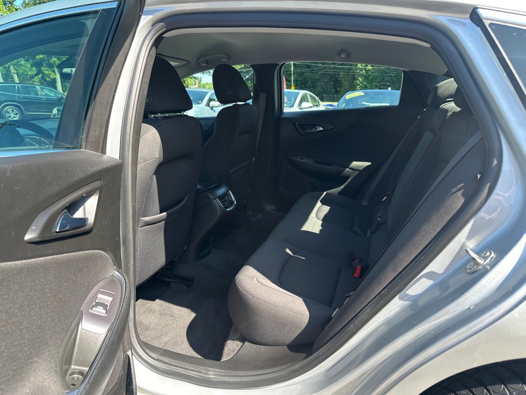 2021 Chevrolet Malibu Image 12