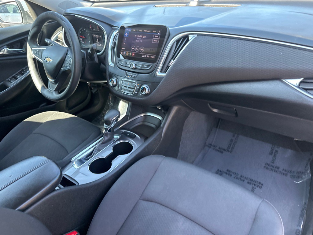 2021 Chevrolet Malibu Image 20