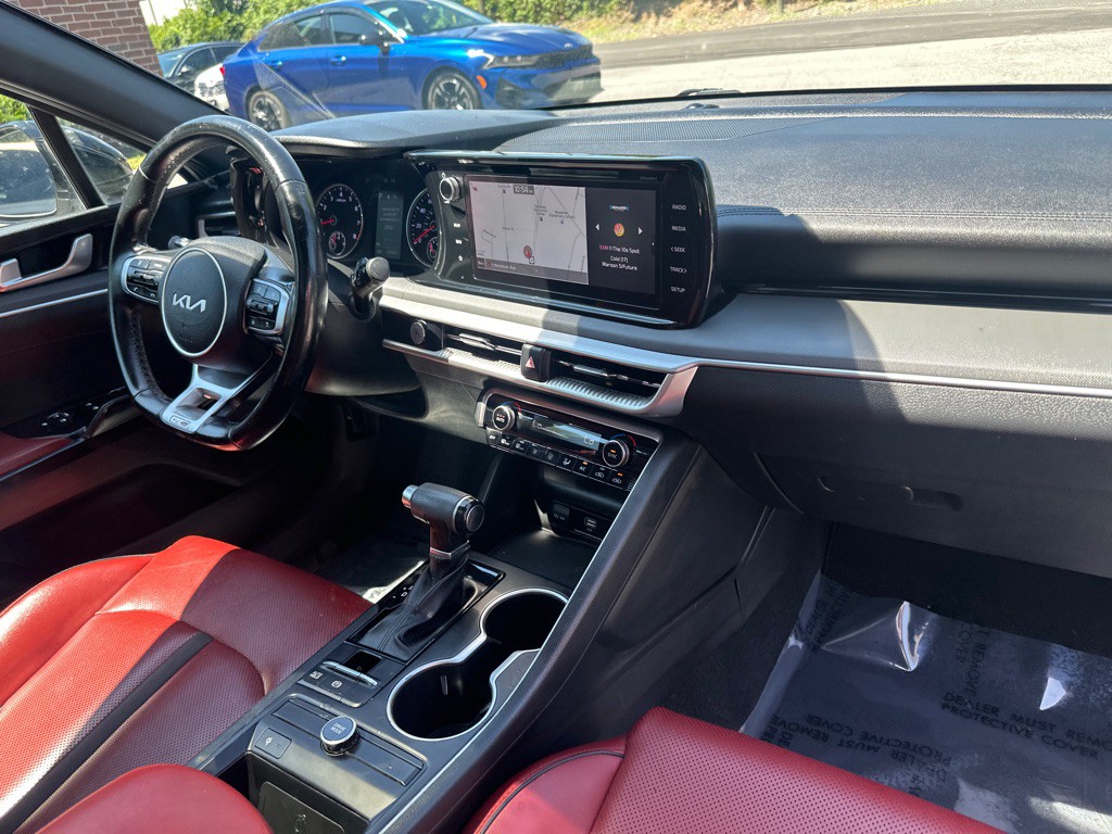 2022 Kia K5 Image 21