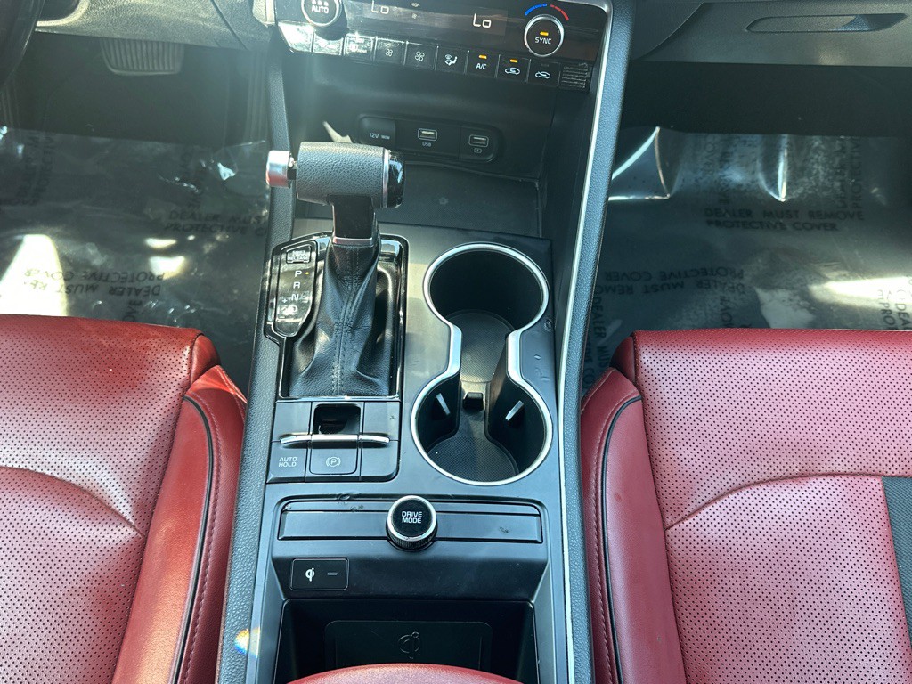 2022 Kia K5 Image 28