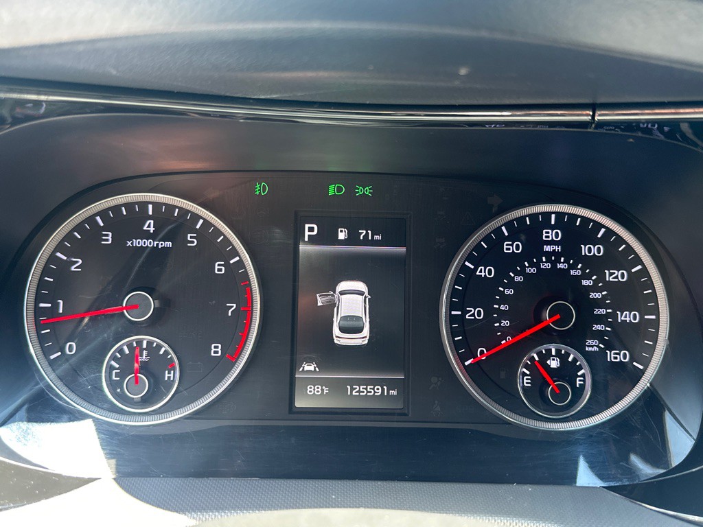 2022 Kia K5 Image 49