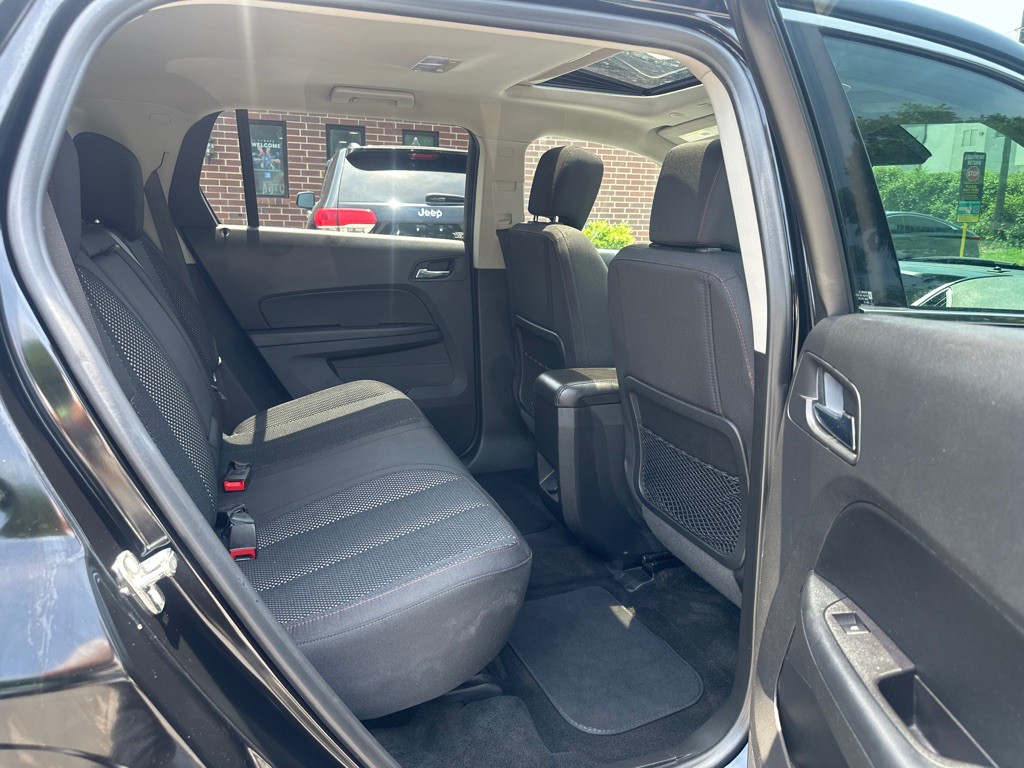 2017 GMC Terrain Image 16